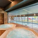 Apartment Premium Iv Z Garazem, Basen, Sauna, Grota Solna , Silownia, Jacuzzi Kolobrzeg